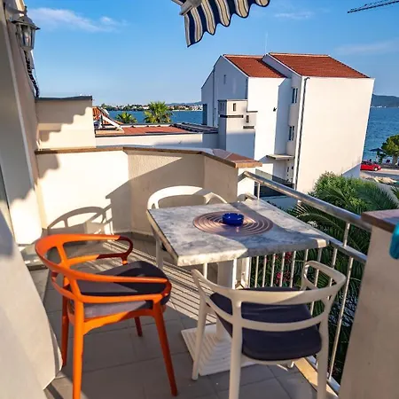 Rudi Apartment Bibinje