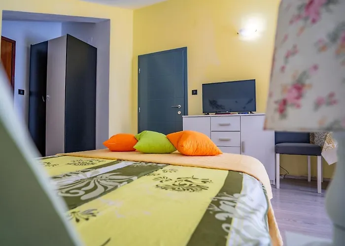 Apartments&rooms Rudi