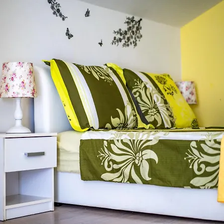 Apartments&rooms Rudi