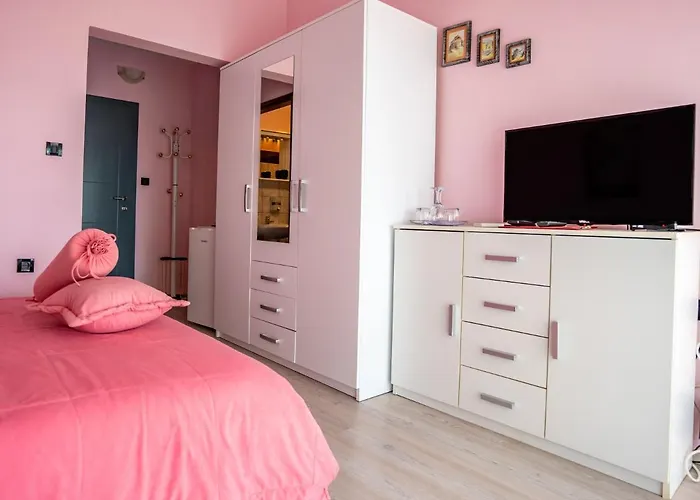 Apartments&rooms Rudi *