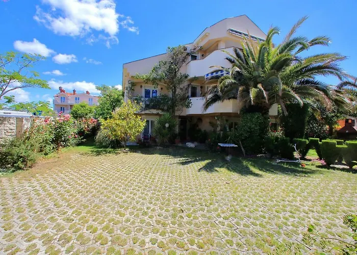 Apartament Apartments&rooms Rudi